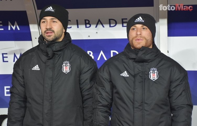 Beşiktaş'ın eski futbolcusu Gökhan Töre Adana Demirspor'da asgari ücret kazanacak