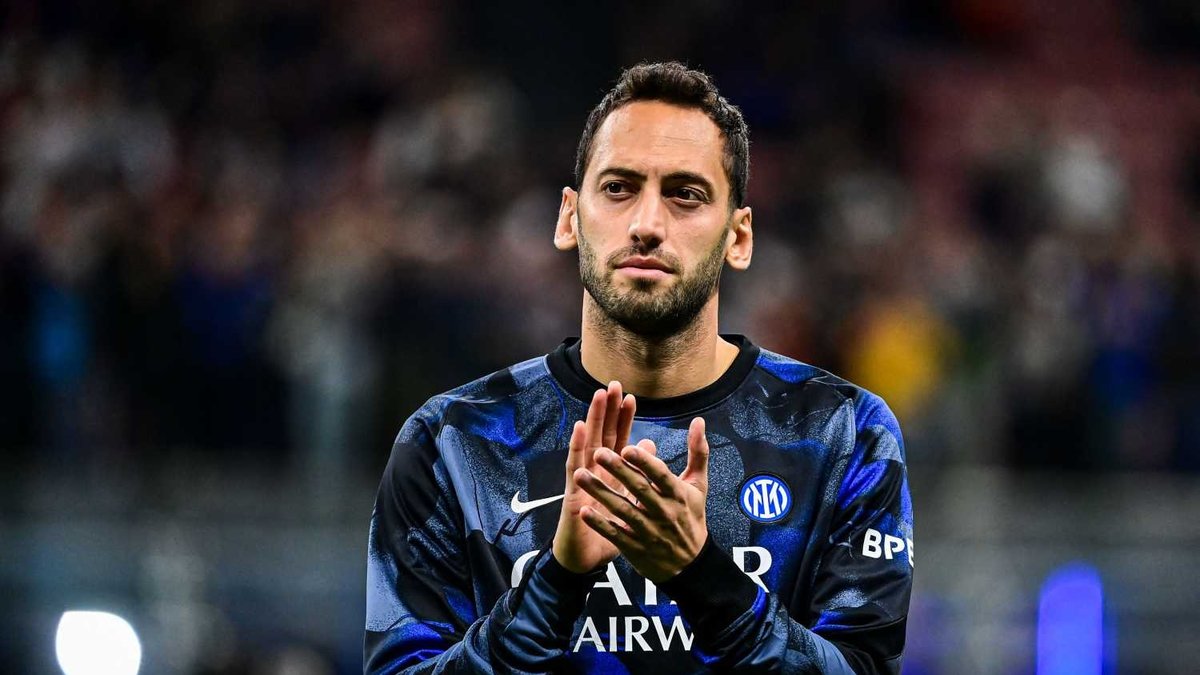 Galatasaray'a transferde kelebek etkisi! Hakan Çalhanoğlu gelirse... Galatasaray'a transferde kelebek etkisi! Hakan Çalhanoğlu gelirse...
