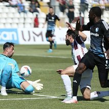 Bandırmaspor evinde turladı!