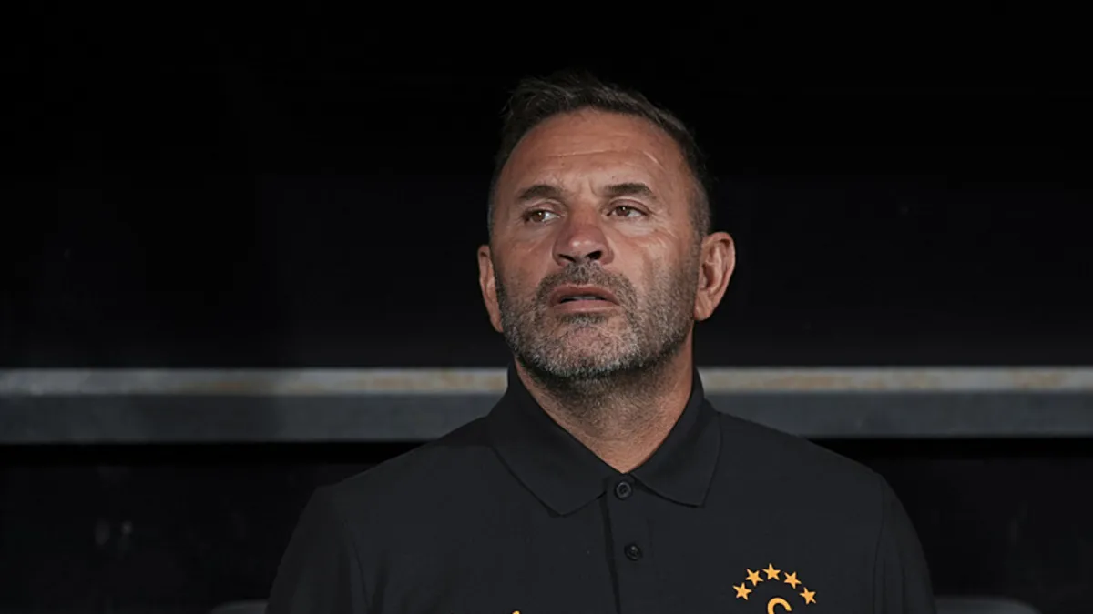 Galatasaray'ın transfer listesindeki Ukraynalı yıldız Dinamo Kiev'le 5 yıllık yeni sözleşme imzaladı