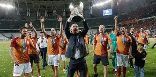 Taraftar ayaklandı