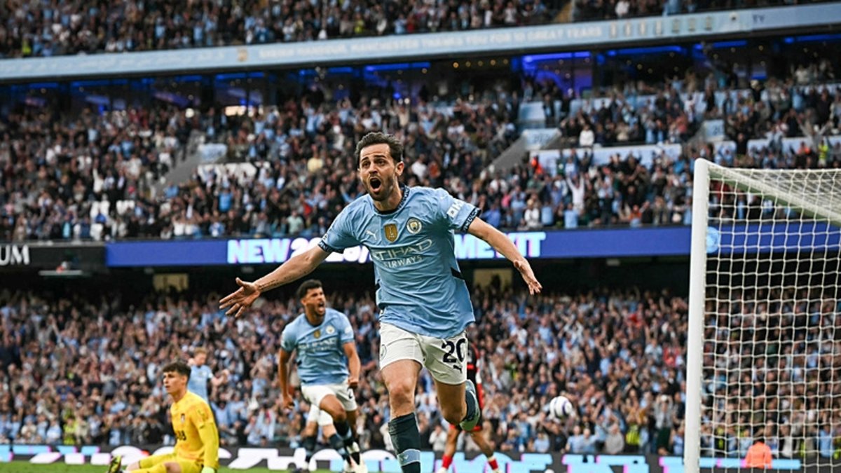 TRANSFER HABERİ - Galatasaray'a 5. yıldız hediyesi Bernardo Silva! İşte sözleşme detayları TRANSFER HABERİ - Galatasaray'a 5. yıldız hediyesi Bernardo Silva! İşte sözleşme detayları