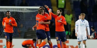 Edin Visca'dan 90+3'te altın gol