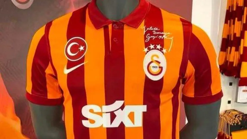Galatasaray 100. yıl formasına tam puan! - Son dakika Galatasaray ...