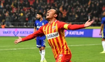Umut'un Fenerbahçe aşkı!