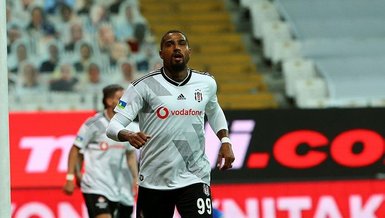Yeni golcü Boateng