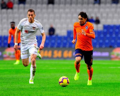 Başakşehir - Sivasspor maçından kareler