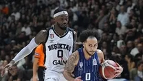 Zirvenin tek sahibi Kara Kartal