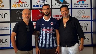 Fethiye Oğuz’la imzaladı