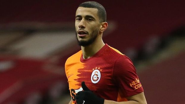 Yönetimi eleştirdi sansür yedi! O sözleri... #