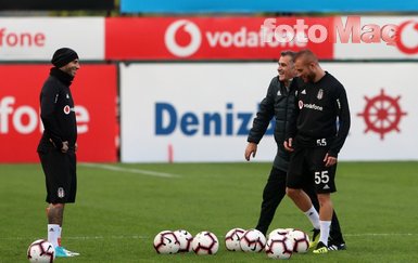 Beşiktaşlı yıldız Galatasaray’a haber yolladı!