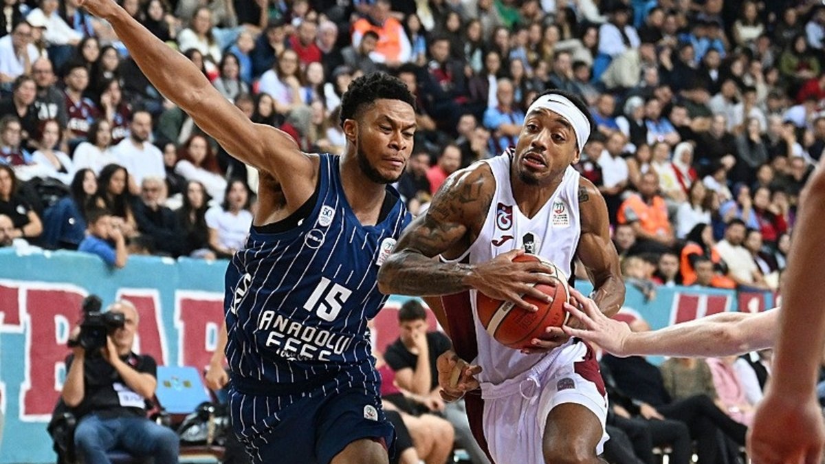 Trabzonspor: 74 - Anadolu Efes: 81 (MAÇ SONUCU ÖZET)