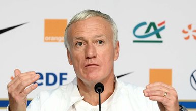 Deschamps and France to discuss deal after World Cup