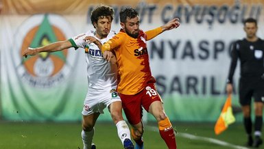 Ömer Bayram alkışı topladı