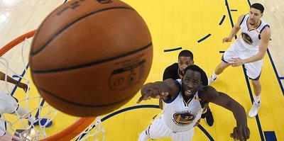 Warriors eyeing record after Game 3