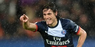 Cavani, PSG'de kalıyor