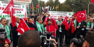 Kayseri Şeker Güreş Takımı başarıya koşuyor