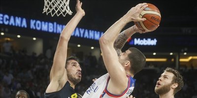 Efes one win away from Turkish league title