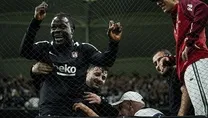Hem futbolcu hem amigo