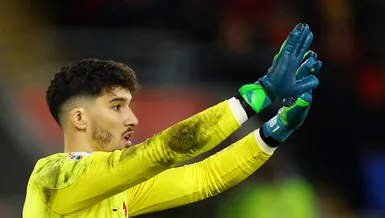 İngilizlerden Altay Bayındır'a geçer not!