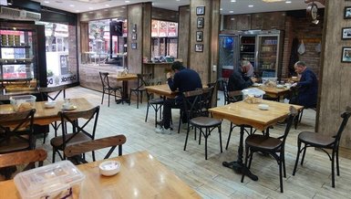 Gözler yeni kararlara çevrildi! Kafe ve restoranlar ne zaman açılacak?  Kafelerde oturma süresi sınırlı mı olacak? Gevşeme nasıl olacak?