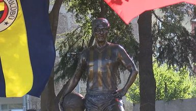 Son dakika spor haberi: Fenerbahçe'de Can Bartu heykelinin açılışı gerçekleştirildi