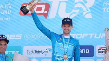TUR 2025 şampiyonu Wout Poels!