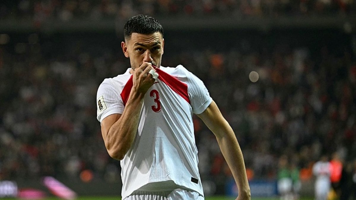 Transferde büyük fırsat! İşte sezon sonunda sözleşmesi bitecek 10 Türk futbolcu Transferde büyük fırsat! İşte sezon sonunda sözleşmesi bitecek 10 Türk futbolcu