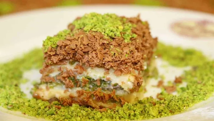 SOĞUK BAKLAVA TARİFİ | Bayram tatlılarının yeni gözdesi sütlü soğuk baklava malzemeleri, yapılışı ve püf noktası... - 2
