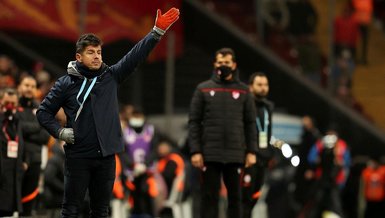 Emre Belözoğlu Galatasaray Başakşehir maçında rekoru kıl payı kaçırdı!