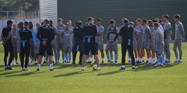 https://iaftm.tmgrup.com.tr/c8fbd7/632/314/0/410/2048/1428?u=https://iftm.tmgrup.com.tr/2019/11/29/trabzonspor-galatasaray-maci-hazirliklarina-basladi-1575022279568.jpg https://iaftm.tmgrup.com.tr/c8fbd7/632/314/0/410/2048/1428?u=https://iftm.tmgrup.com.tr/2019/11/29/trabzonspor-galatasaray-maci-hazirliklarina-basladi-1575022279568.jpg