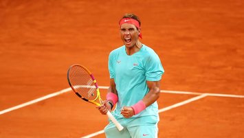 Rafael Nadal tenise veda etti!