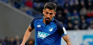 Kerem transferi düşünmüyor