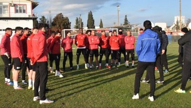 Aydeniz Et Balıkesirspor'da 5 futbolcu kadro dışı bırakıldı