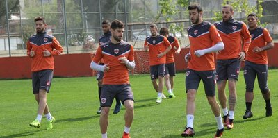 Adanaspor dayanıklılık çalıştı