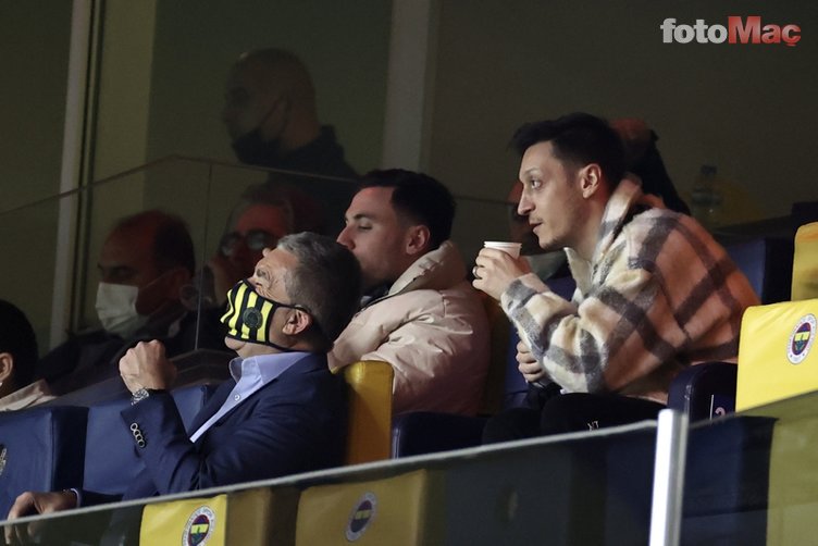 Son dakika spor haberi: Dudak uçuklatan rakam! Mesut Özil'den flaş hamle...
