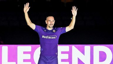 Eski Galatasaraylı futbolcu Franck Ribery emekli oldu