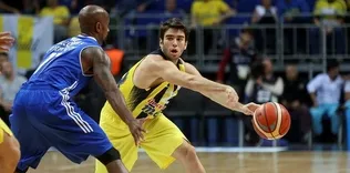 Fener ligde galibiyetle tanıştı