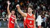 12 Dev Adam hız kesmedi