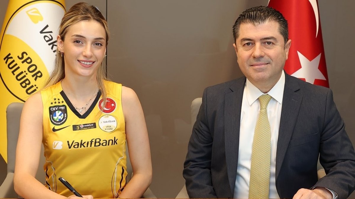 VakıfBank, milli libero Eylül Akarçeşme Yatgın'ı renklerine bağladı