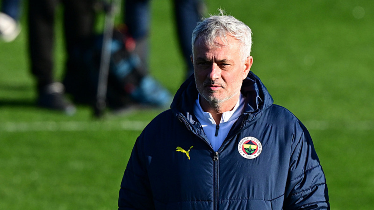 Fener'den dev transfer! Aynı takımdan 2 imza Fener'den dev transfer! Aynı takımdan 2 imza