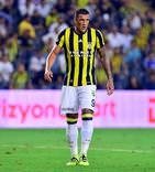 Yeni sezona Erzurum'da hazırlanan Gaziantepspor, teknik direktör İsmail Kartal'ın kamp disiplininin bozulmaması için aldığı kurallar çerçevesinde çalışmalarını basına kapalı olarak sürdürüyor.