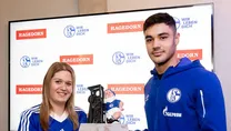 Schalke’den Ozan Kabak’a büyük  onur!