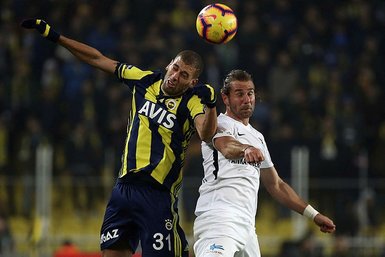 Fenerbahçe’de flaş gelişme! Slimani ve Benzia...