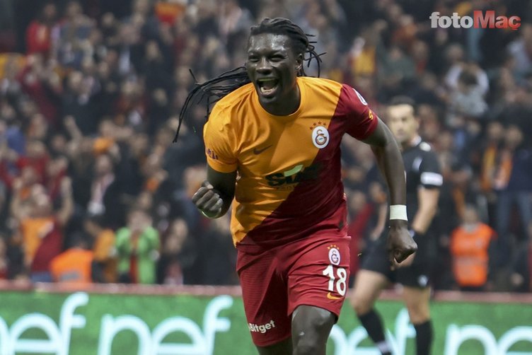 GALATASARAY HABERLERİ - Bafetimbi Gomis'ten Okan Buruk itirafı! "Başakşehir'i şampiyon yaptığında..."
