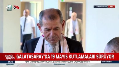 >Özbek açıkladı! Victor Osimhen kalıyor mu?