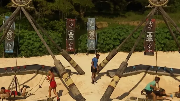 survivor-dokunulmazlik-oyununu-hangi-takim-kazandi-survivor-dokunulmazlik-oyunu-18-subat-pazar-1708252773783.jpg SURVIVOR DOKUNULMAZLIK OYUNU 20 Şubat Salı | Survivor dokunulmazlık oyununu kim kazandı? - 1