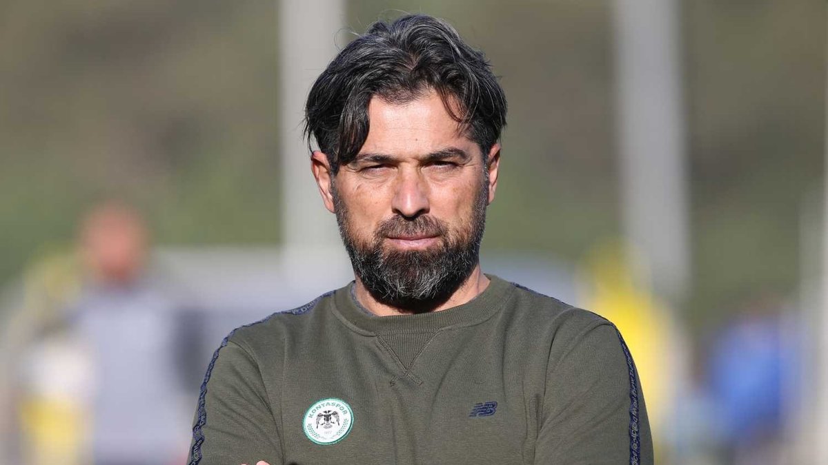 Tümosan Konyaspor'da İlhan Palut ile görüşmeler başladı