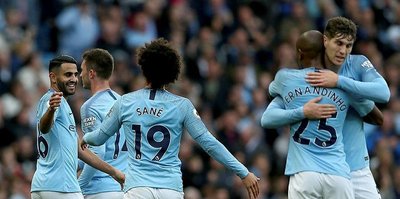 Manchester City farklı kazandı