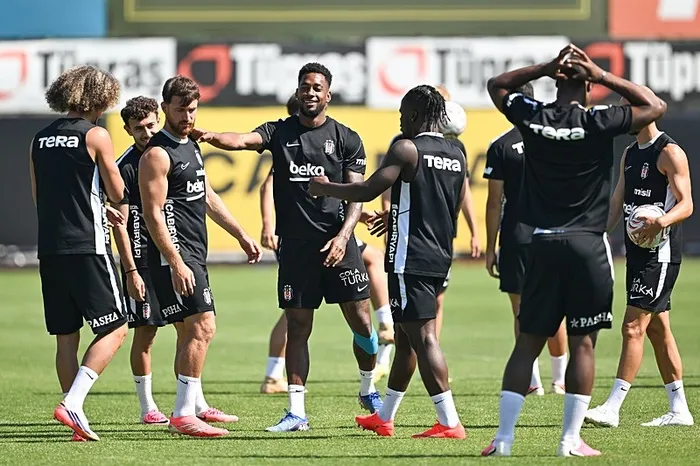 besiktas-hradec-kralove-rovans-maci-ne-zaman-bjk-avrupa-ligi-rovans-maci-tarihi-1786036404469.jpeg Beşiktaş-Hradec Kralove rövanş maçı ne zaman?